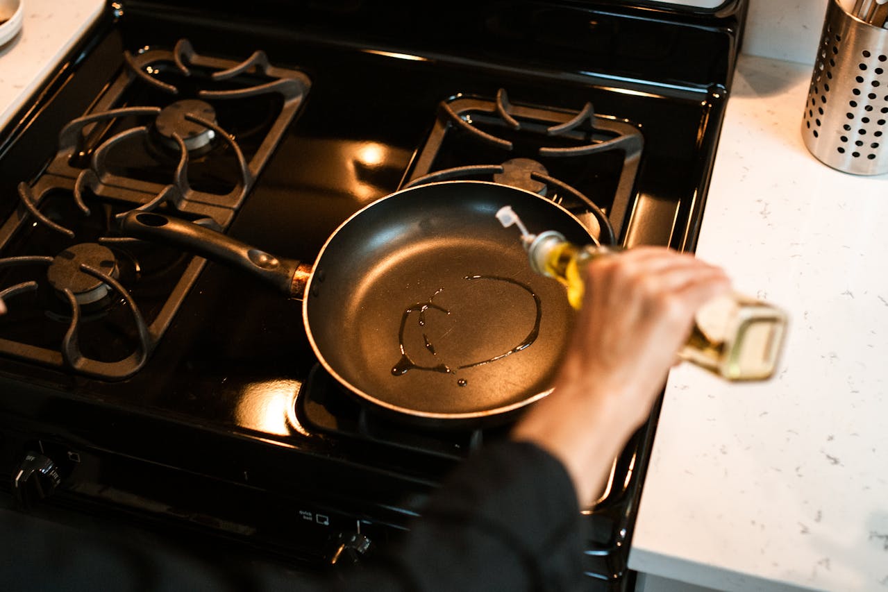 Banha de Porco, Óleo Vegetal ou Manteiga: Qual é a Melhor Opção para Cozinhar?